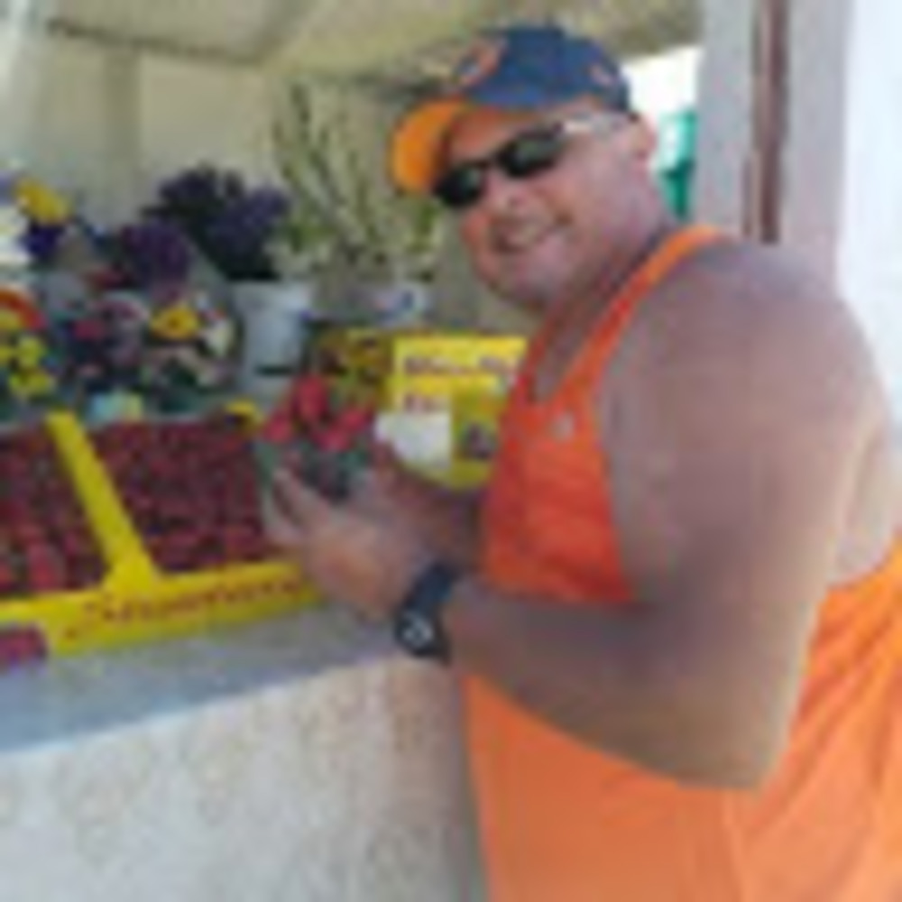Meet your Posher, Rene